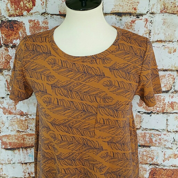 LuLaRoe Dresses & Skirts - LulaRoe Carly dress
